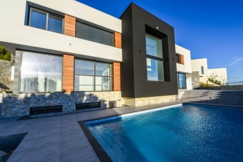 Villa en venta en Altea, Alicante, España 4 dormitorios, 420 m2 No. 44401 - foto 1
