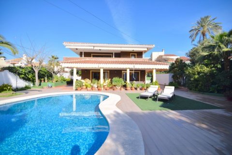 Villa en venta en Benidorm, Alicante, España 5 dormitorios, 421 m2 No. 42132 - foto 3