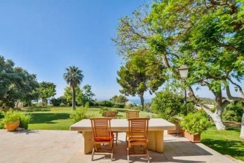 Villa en venta en Altea, Alicante, España 7 dormitorios, 1.37 m2 No. 41735 - foto 6