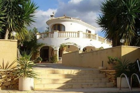 Villa en venta en Finestrat, Alicante, España 5 dormitorios, 229 m2 No. 44467 - foto 1