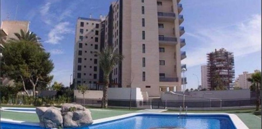 Apartamento en Alicante, España 2 dormitorios, 90 m2 No. 46120
