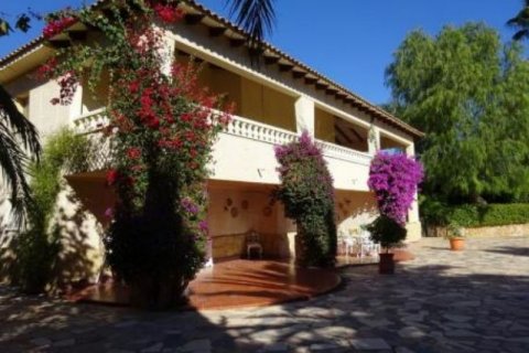 Villa en venta en Alfaz del Pi, Alicante, España 6 dormitorios, 600 m2 No. 43877 - foto 5