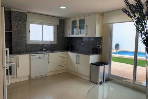 Villa en venta en Altea, Alicante, España 4 dormitorios, 460 m2 No. 42588 - foto 7