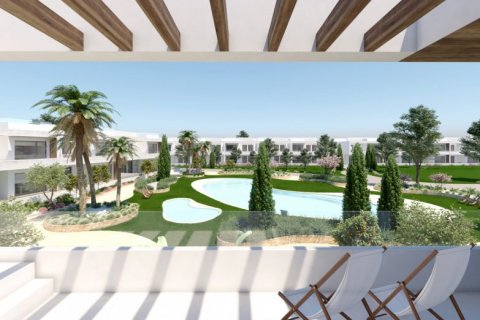 Casa adosada en venta Torrevieja, Alicante, España 3 dormitorios, 237 m2 No. 41477 - foto 1