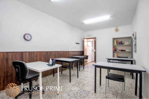 Propiedad comercial en venta en Mahon, Menorca, España 112 m2 No. 46960 - foto 6