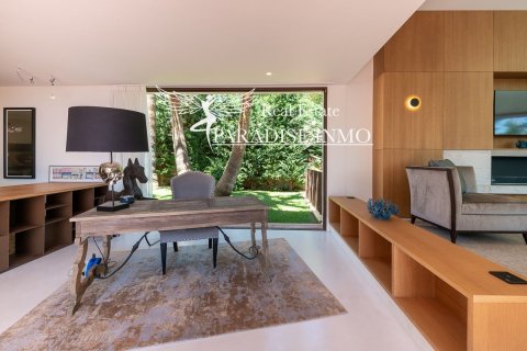 Villa en venta en Santa Eulalia Del Rio, Ibiza, España 6 dormitorios, 572 m2 No. 47623 - foto 6