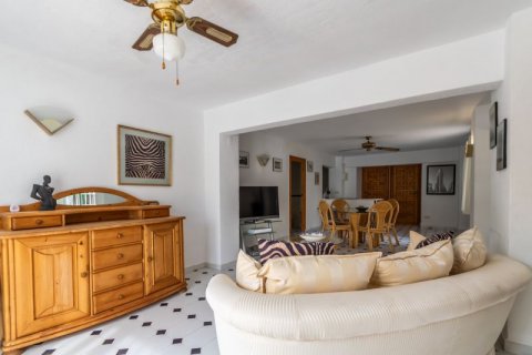 Villa en venta en Alfaz del Pi, Alicante, España 4 dormitorios, 240 m2 No. 42174 - foto 10