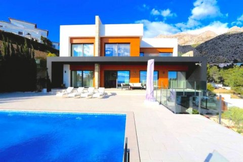 Villa en venta en Altea, Alicante, España 4 dormitorios, 735 m2 No. 43066 - foto 1