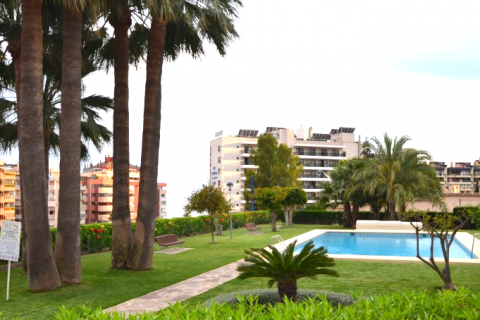 Apartamento en venta en Benidorm, Alicante, España 2 dormitorios, 75 m2 No. 42673 - foto 1