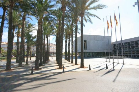 Propiedad comercial en venta en Mahon, Menorca, España 140 m2 No. 47739 - foto 13