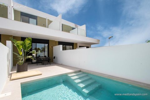 Casa adosada en venta en Pilar de la Horadada, Alicante, España 2 dormitorios, 89 m2 No. 27871 - foto 1