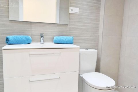 Apartamento en venta en Villamartin, Alicante, España 2 dormitorios, 70 m2 No. 49280 - foto 11