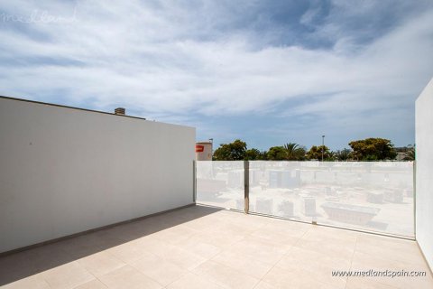 Casa adosada en venta en Pilar de la Horadada, Alicante, España 2 dormitorios, 89 m2 No. 27871 - foto 13
