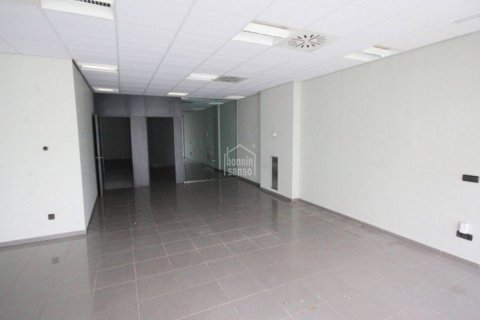 Propiedad comercial en venta en Mahon, Menorca, España 140 m2 No. 47739 - foto 5