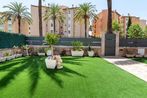 Villa en venta en Palma de Mallorca, Mallorca, España 5 dormitorios, 324 m2 No. 49215 - foto 2