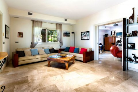 Villa en venta Benalmádena, Málaga, España 6 dormitorios, 875 m2 No. 50081 - foto 5