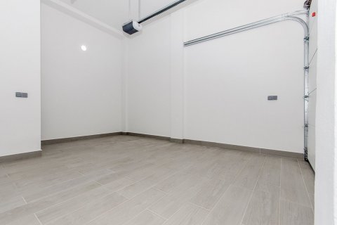 Casa adosada en venta en Guardamar del Segura, Alicante, España 3 dormitorios, 167 m2 No. 49943 - foto 11