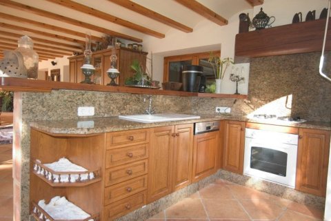 Villa en venta en Moraira, Alicante, España 10 dormitorios, 750 m2 No. 50150 - foto 14