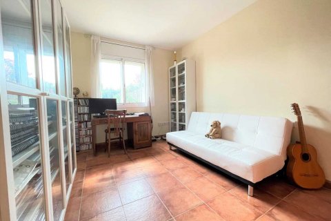 Villa en venta Castelldefels, Barcelona, España 4 dormitorios, 240 m2 No. 49807 - foto 19