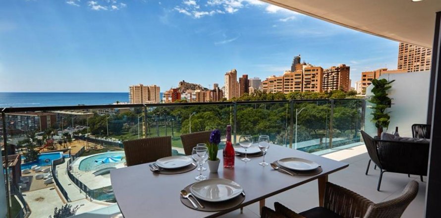 Apartamento Benidorm, Alicante, España 2 dormitorios, 105 m2 No. 50241