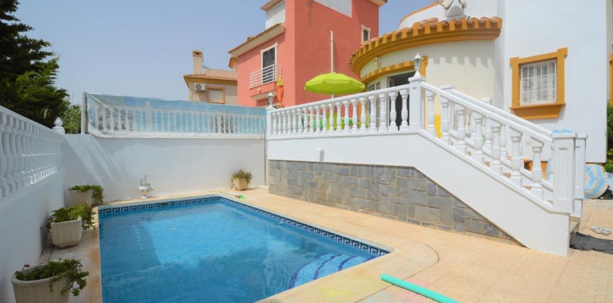 Villa Cabo Roig, Alicante, España 3 dormitorios, 100 m2 No. 50393