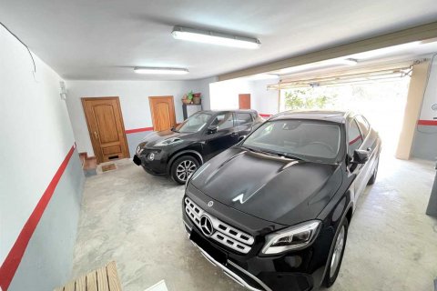 Villa en venta Castelldefels, Barcelona, España 4 dormitorios, 240 m2 No. 49807 - foto 13