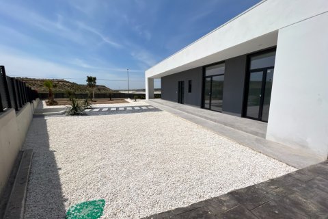 Villa en venta en Río Park, Alicante, España 3 dormitorios, 987 m2 No. 50754 - foto 28