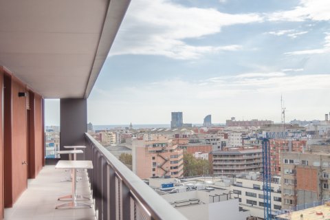 Apartamento en venta en Barcelona, España 3 dormitorios, 97 m2 No. 50055 - foto 1