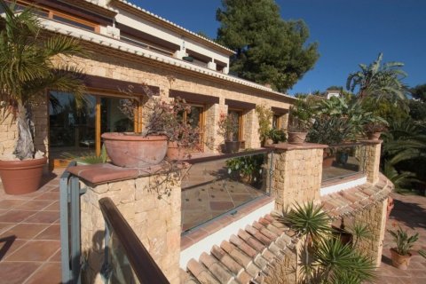 Villa en venta en Moraira, Alicante, España 10 dormitorios, 750 m2 No. 50150 - foto 6