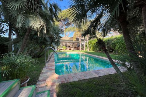 Villa en venta en Benidorm, Alicante, España 4 dormitorios, 1530 m2 No. 50703 - foto 24
