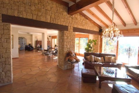 Villa en venta en Moraira, Alicante, España 10 dormitorios, 750 m2 No. 50150 - foto 26
