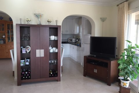 Villa en venta en La Nucia, Alicante, España 5 dormitorios, 295 m2 No. 49889 - foto 5