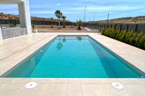 Villa en venta en Río Park, Alicante, España 3 dormitorios, 987 m2 No. 50754 - foto 24