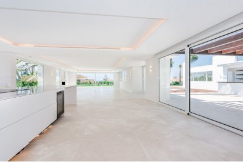 Villa en venta en Marbella, Málaga, España 7 dormitorios, 564 m2 No. 50065 - foto 6