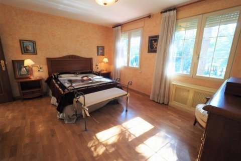 Villa en venta en Elche, Alicante, España 8 dormitorios, 800 m2 No. 50313 - foto 23