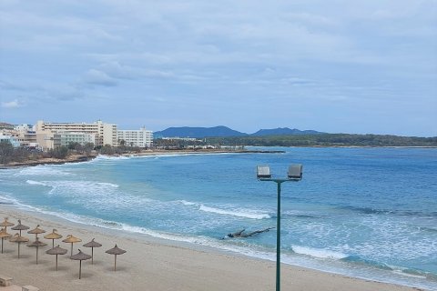 Apartamento en venta en Sa Coma, Mallorca, España 3 dormitorios, 82 m2 No. 51761 - foto 2