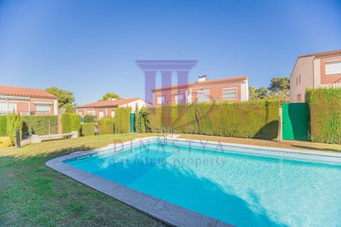 Casa adosada en venta en Cap Salou, Tarragona, España 3 dormitorios, 205 m2 No. 53635 - foto 14
