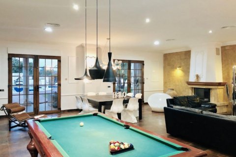 Villa en venta en Dénia, Alicante, España 5 dormitorios, 600 m2 No. 50181 - foto 9