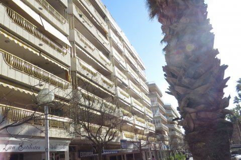 Apartamento en alquiler en Salou, Tarragona, España 50 m2 No. 53640 - foto 5