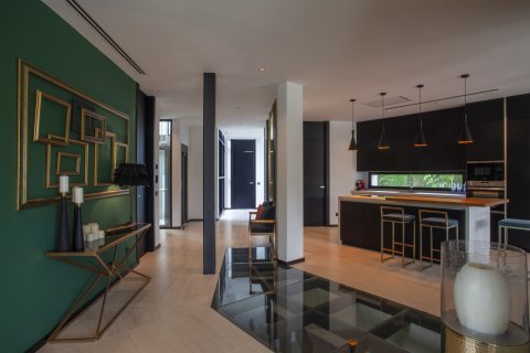 Villa en venta en Nueva Andalucía, Málaga, España 7 dormitorios, 1090 m2 No. 53517 - foto 8