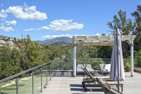 Villa en venta en Nueva Andalucía, Málaga, España 5 dormitorios, 400 m2 No. 53559 - foto 5