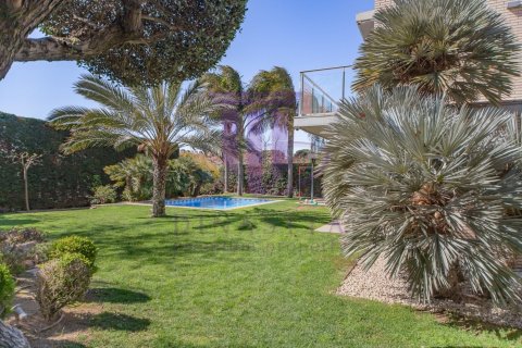 Villa en venta en Vilafortuny, Tarragona, España 4 dormitorios, 350 m2 No. 53647 - foto 12