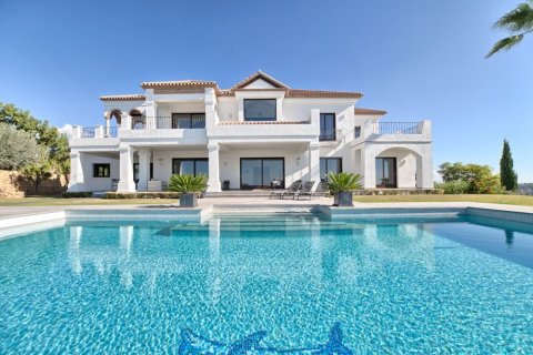 Villa en venta en Benahavís, Málaga, España 5 dormitorios, 761 m2 No. 53362 - foto 1