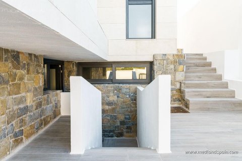 Villa en venta en Mijas Costa, Málaga, España 3 dormitorios, 487 m2 No. 53034 - foto 5