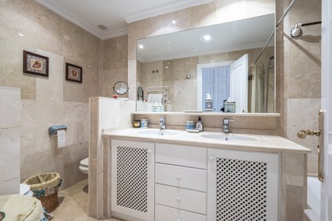 Apartamento en venta en Marbella, Málaga, España 2 dormitorios, 124 m2 No. 53526 - foto 15