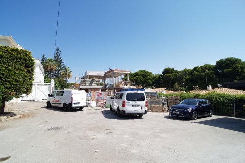 Villa en venta en Nueva Andalucía, Málaga, España 3 dormitorios, 268 m2 No. 53576 - foto 14