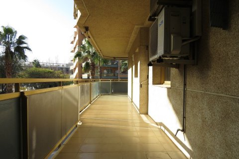 Apartamento en venta en Salou, Tarragona, España 3 dormitorios, 103 m2 No. 53629 - foto 8