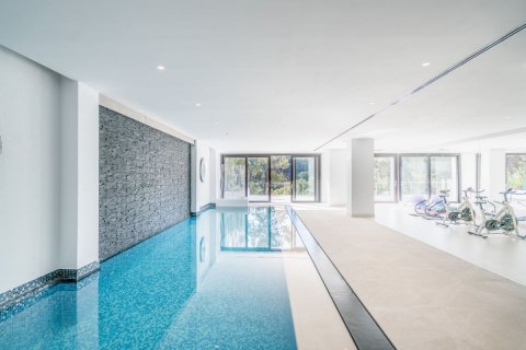 Villa en venta en La Perla-Torremuelle, Málaga, España 8 dormitorios, 2500 m2 No. 53369 - foto 3