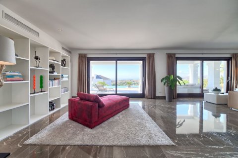 Villa en venta en Benahavís, Málaga, España 5 dormitorios, 761 m2 No. 53362 - foto 11