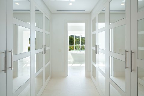 Villa en venta en Nueva Andalucía, Málaga, España 5 dormitorios, 373 m2 No. 53554 - foto 13